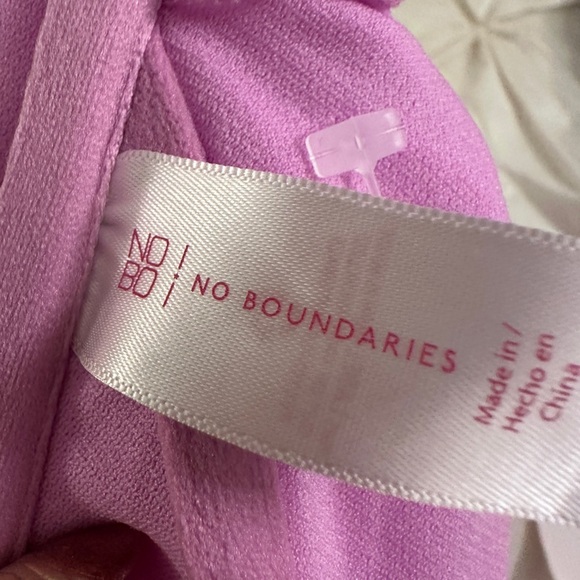 No Boundaries lilac/pink woman’s bikini top - Picture 4 of 5